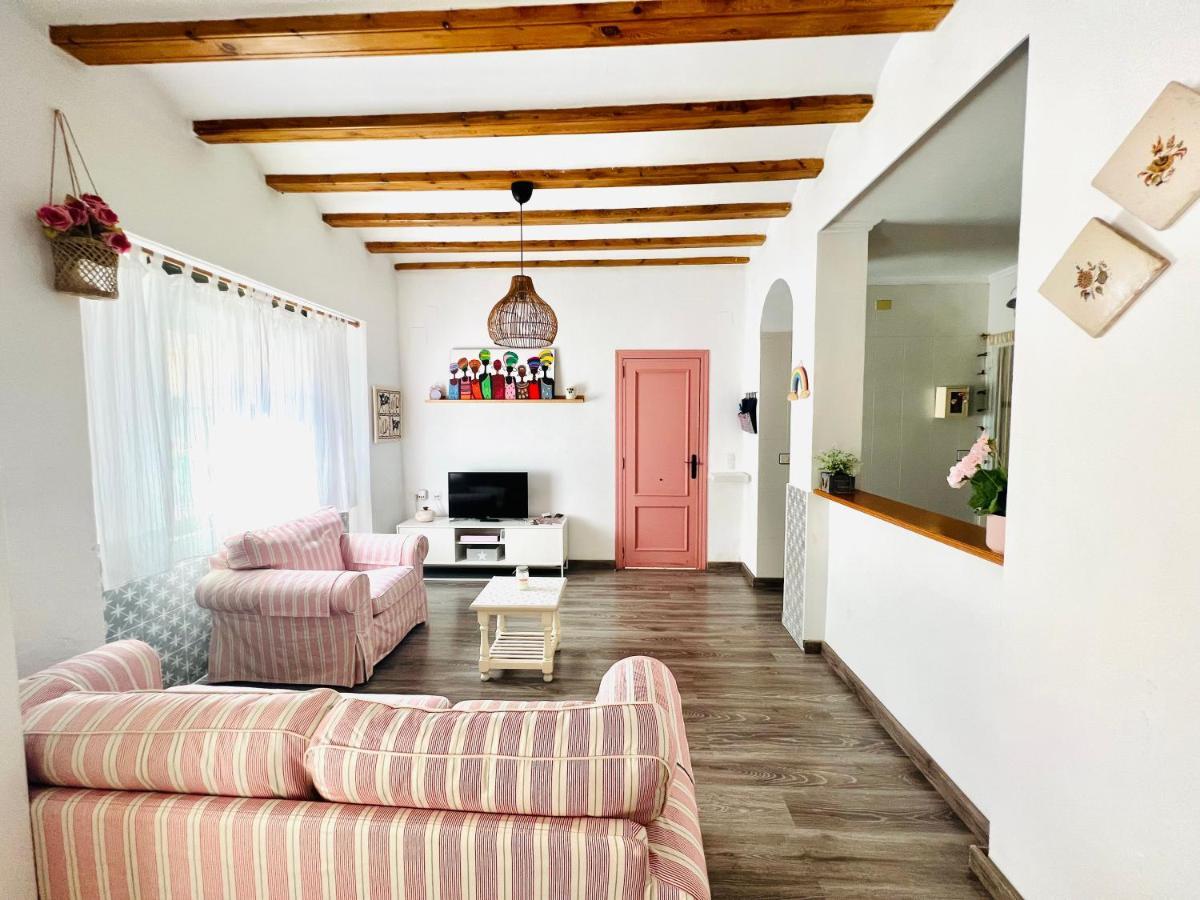 Villabett Caudiel Esta De Moda Luaran gambar